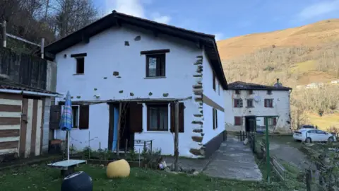 Casa en calle Barrio Pecocheta Barberindorda