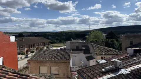 Casa en calle Mayor Belena Ii