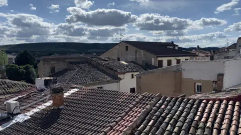 Casa en calle Mayor Belena Ii