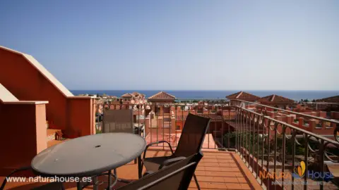Ático en calle Isla de la Bahía