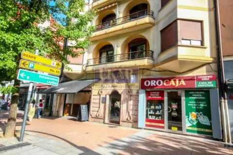 Piso en Colon Pasealekua