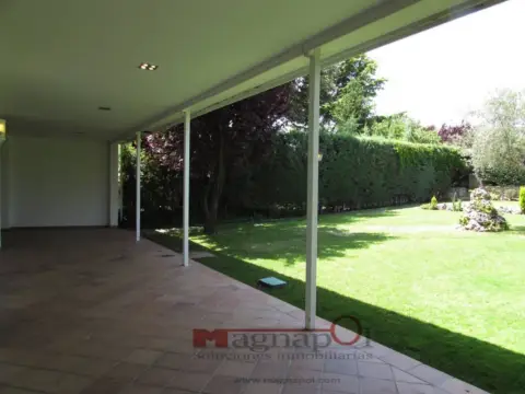 Chalet en Proximo Al Golf