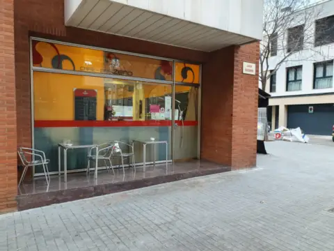 Local comercial en Carrer d'Alemanya