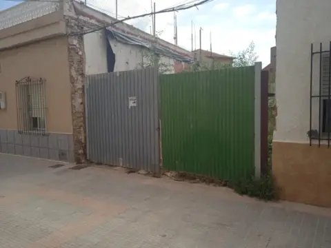 Terreno en Los Dolores-Los Gabatos-Hispanoamérica