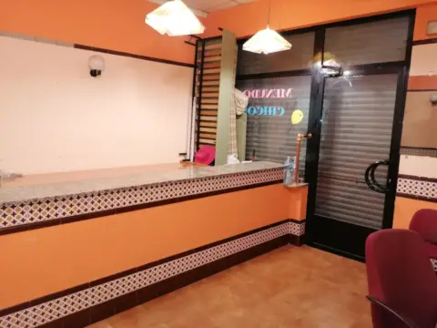 Local comercial en Los Dolores-Los Gabatos-Hispanoamérica