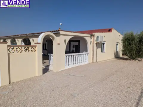 Finca rústica en Paraje La Colonia Santa Eulalia