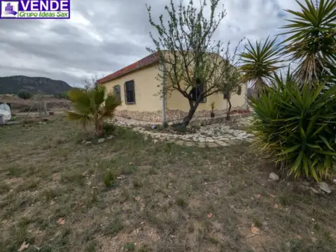Finca rústica en Paraje Camara Baja