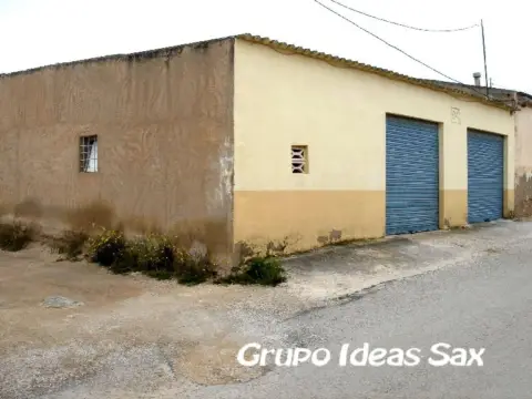Industrial building in Carrer de Uruguay, 21