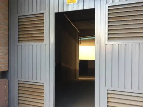 Garaje en Ronda de Calatrava, 20