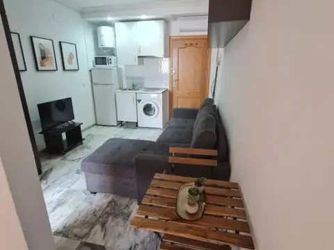 Estudio en calle del Ciprés