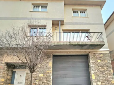 Casa pareada en Carrer de Sant Martí