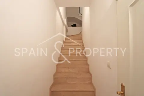 Casa adosada en Montroi - Montroy