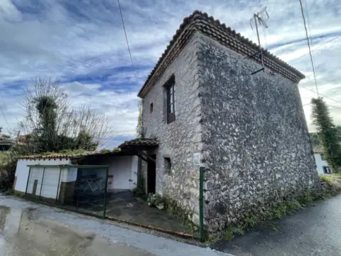 Casa en calle Niembro, nº 1