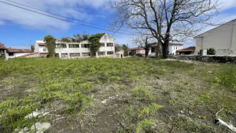 Terreno en calle Villahormes, nº 1