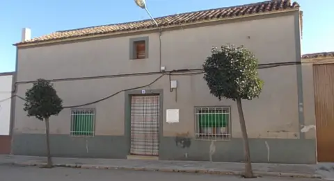 Casa en calle Don Gabriel Campillo, nº 41