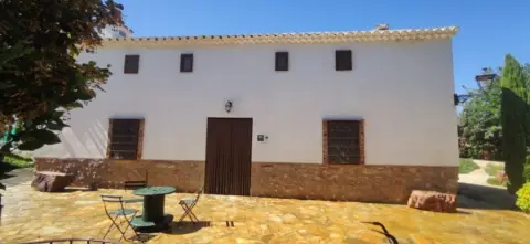 Chalet rústico en Carretera 3127. La Solana-Villanueva de los Infantes, Km. 12,300