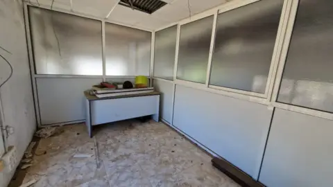 Nave comercial en Avenida de Murcia