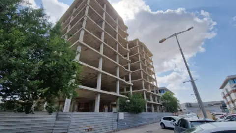 Edificio en Avenida de San Gines
