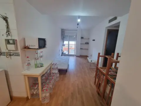 Piso en Avenida de Primero de Mayo