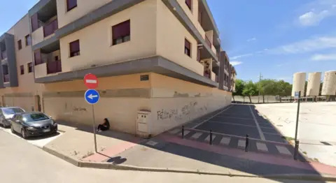 Local comercial en Avenida de Luis Manzanares