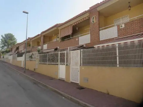 Dúplex en calle del Poeta Gerardo Diego