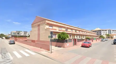 Chalet adosado en calle ATS Pepe Alarcón