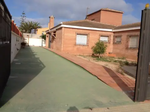 Chalet en Polígono Chalet Y156, nº 156