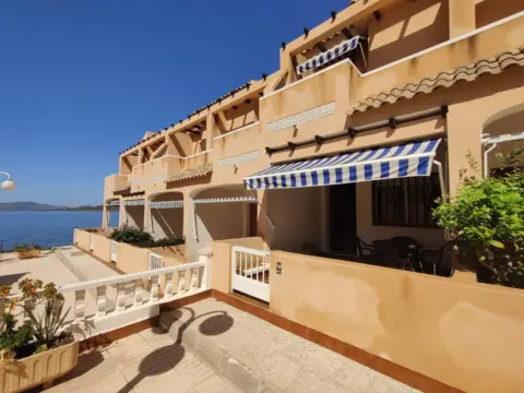 Dúplex en Urbanización Bahia Calida