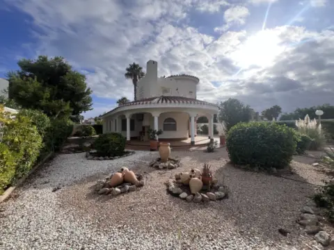 Chalet unifamiliar en Polígono Parcela B31 y B36, Km. 20