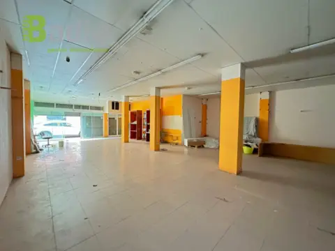 Local comercial en Carrer del Col·legi