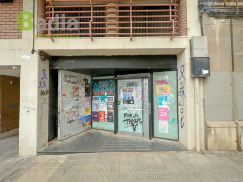 Local comercial en Carrer de Maragall, 17