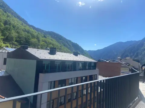 4-bedroom penthouse for sale in Escaldes-Engordany · 53 of 60