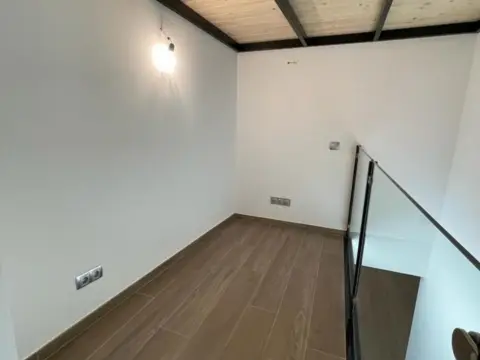 2-bedroom penthouse for sale in La Massana · 30 of 60