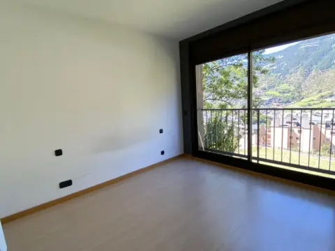 1-bedroom flat for sale in Encamp · 20 of 60
