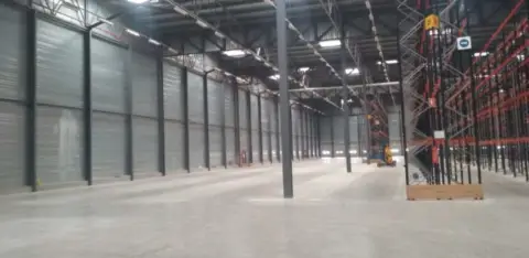 Nave comercial en Almansa