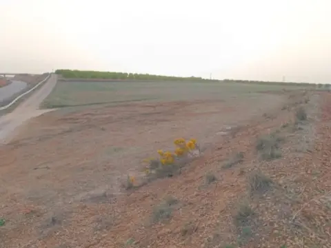 Finca rústica en Villagarcía del Llano