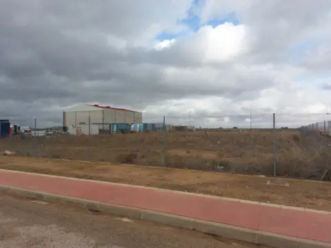 Terreno en Poligono Romica