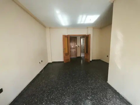 Piso en calle Cristóbal Colón