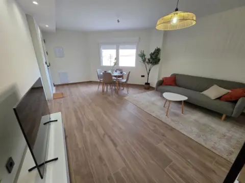 Casa adosada en Pozo Cañada