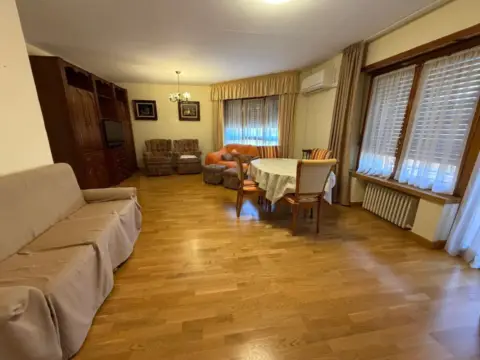 Piso en Centro-Villacerrada-Pajarita