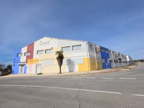 Nave industrial en Pozohondo