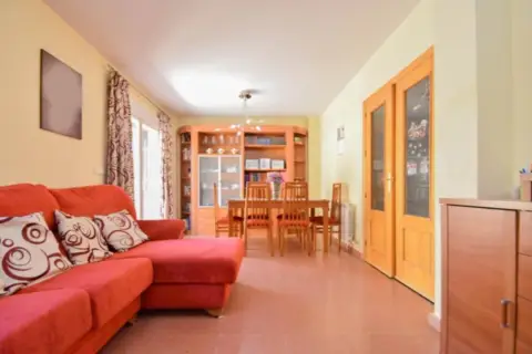 Casa en Avenida Pablo Picasso, nº 2