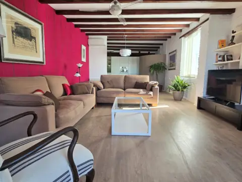 Ático en Carrer de Pizarro