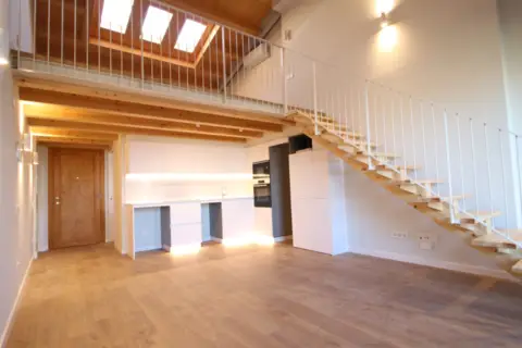 Dúplex en Carrer Nou, 127