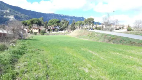 Terreno en Centelles