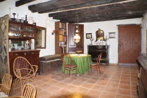 Casa adosada en Sant Feliu de Codines