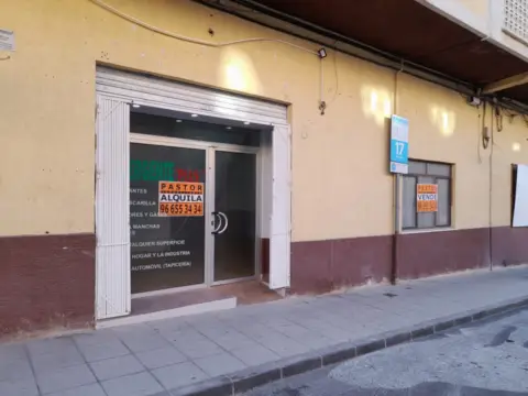 Local comercial en Carrer de Alicante