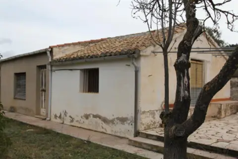 Finca rústica en Pasaje Devesa