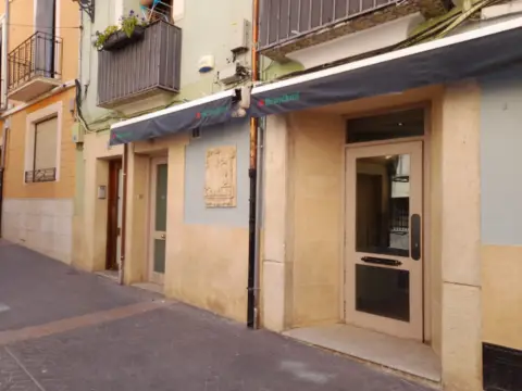Local comercial en Carrer de Empedrat