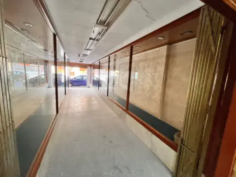 Local comercial en Centro